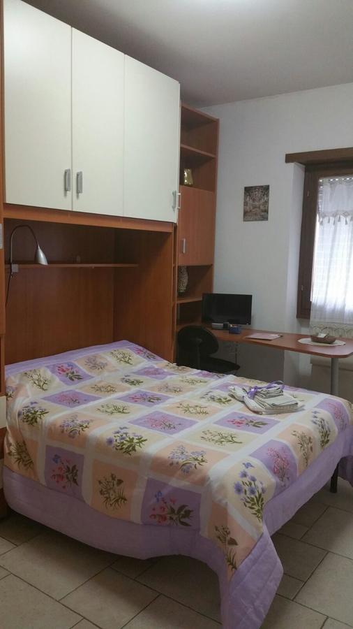 Bed and Breakfast Bella Roma Domus Exterior foto