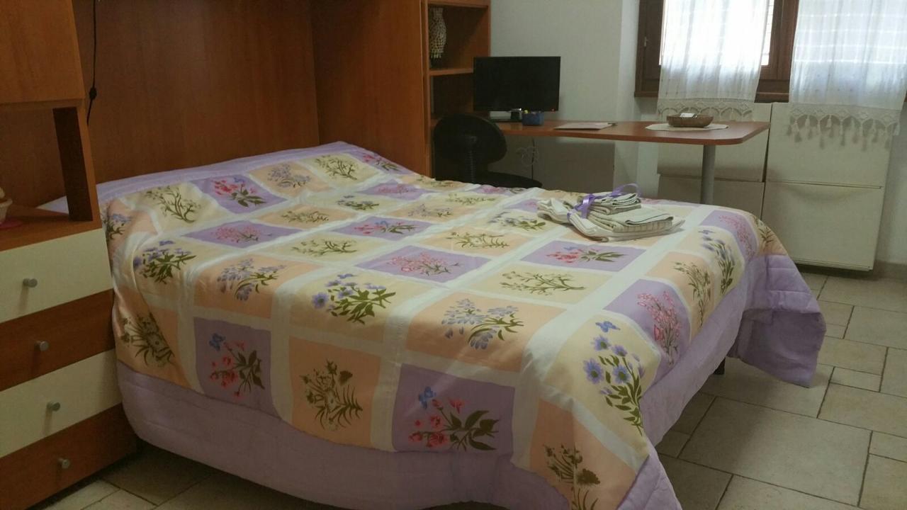 Bed and Breakfast Bella Roma Domus Exterior foto